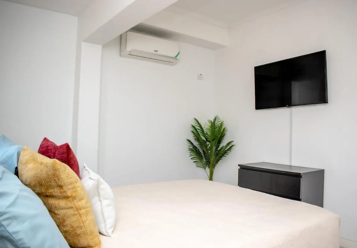 아파트 The Soul Of Kingston Chic 2Br Condo With Pool And Gym